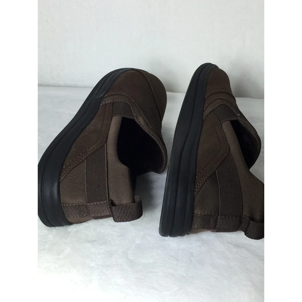 Clarks Women's Slip On Cloudsteppers Loafers Brown‎ Casual Comfort Shoes
